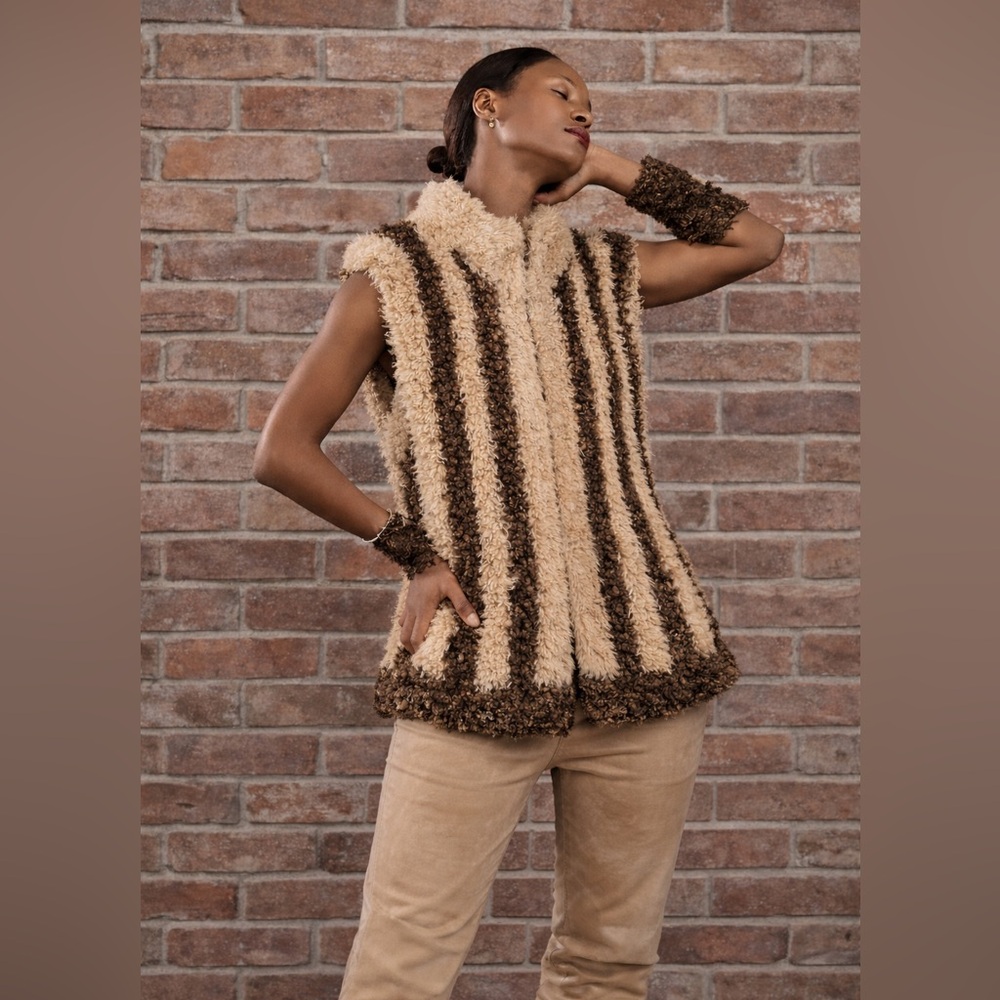 Eyelash & Curly Poodle Knit Vest